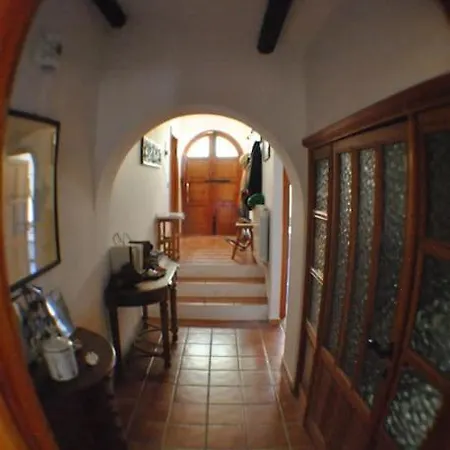 Andrea House Vila Palau