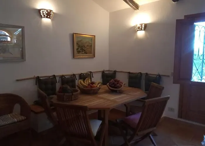 Andrea House Willa *